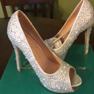 Lauren Lorraine silver Heels